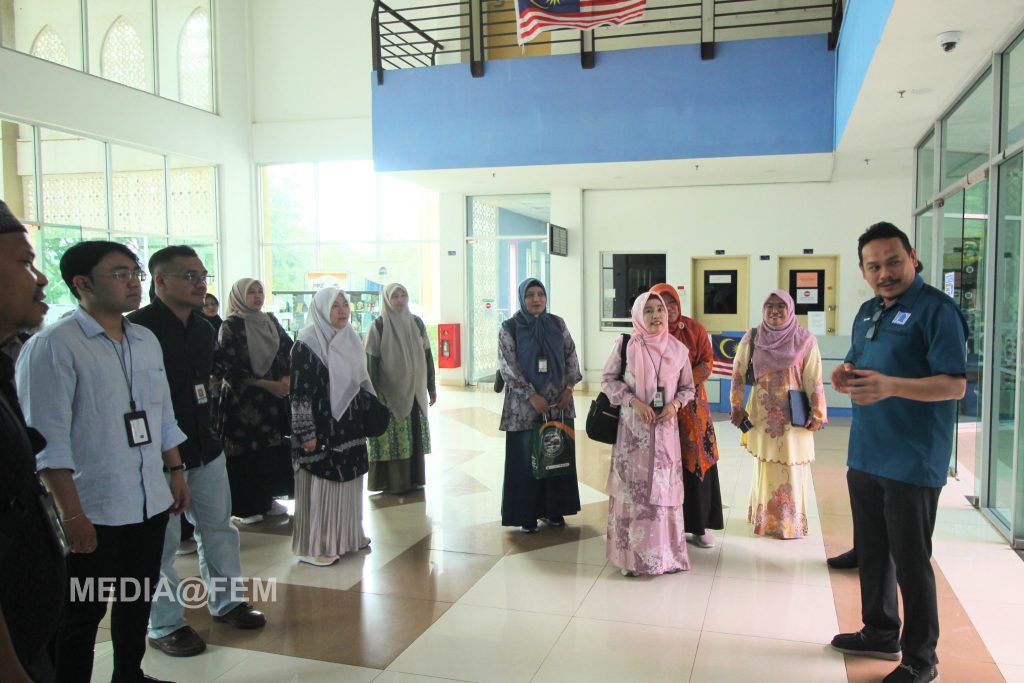 FEB Universitas Islam Riau Laksanakan Kunjungan Akademik ke FEM USIM Malaysia